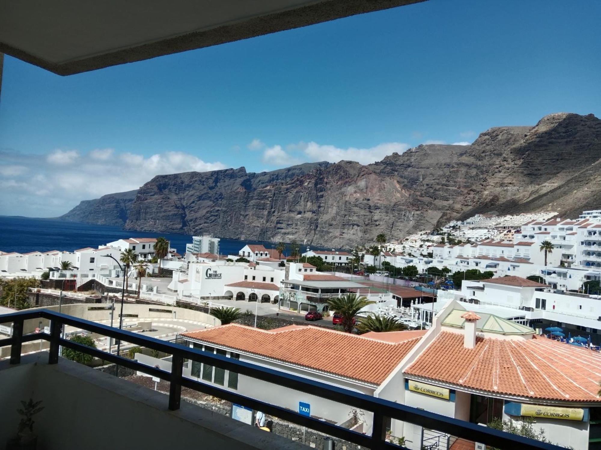 Casitarino Puerto de Santiago (Tenerife)